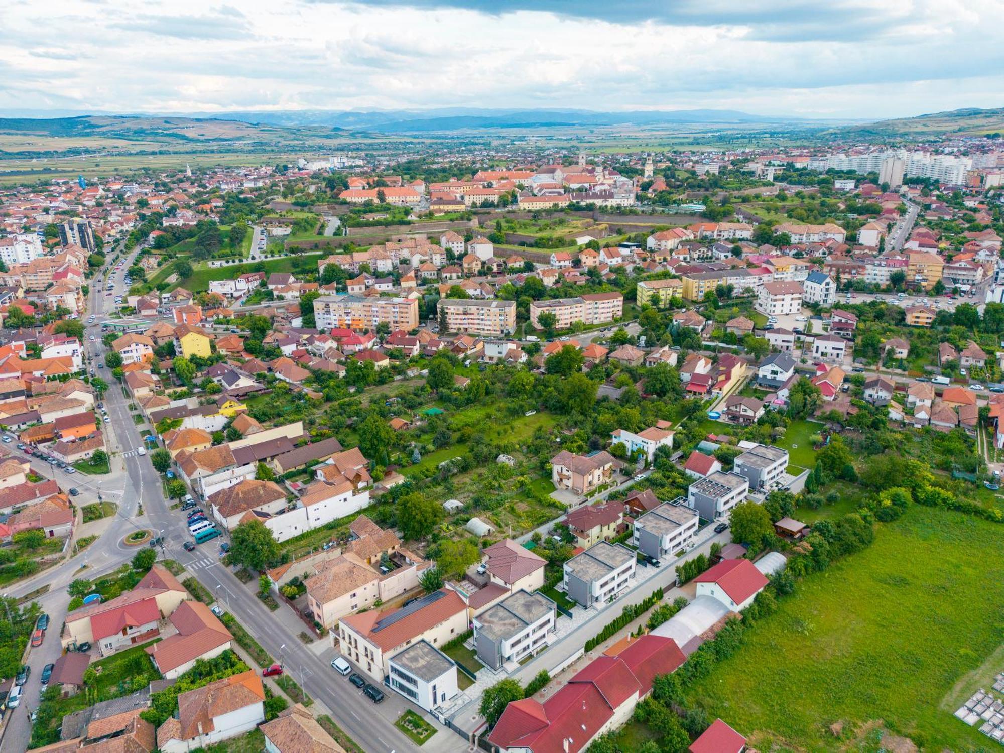Готель Casa Cu Nuc Алба-Юлія Екстер'єр фото